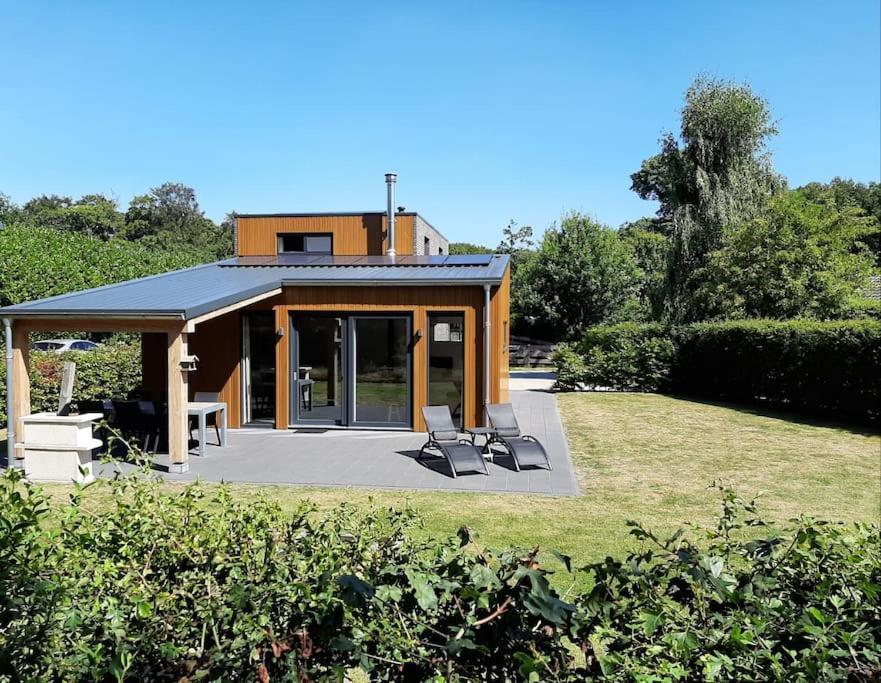 Vakantiehuis Eikzicht Gelegen Aan Het Bos Elsloo  Exterior foto